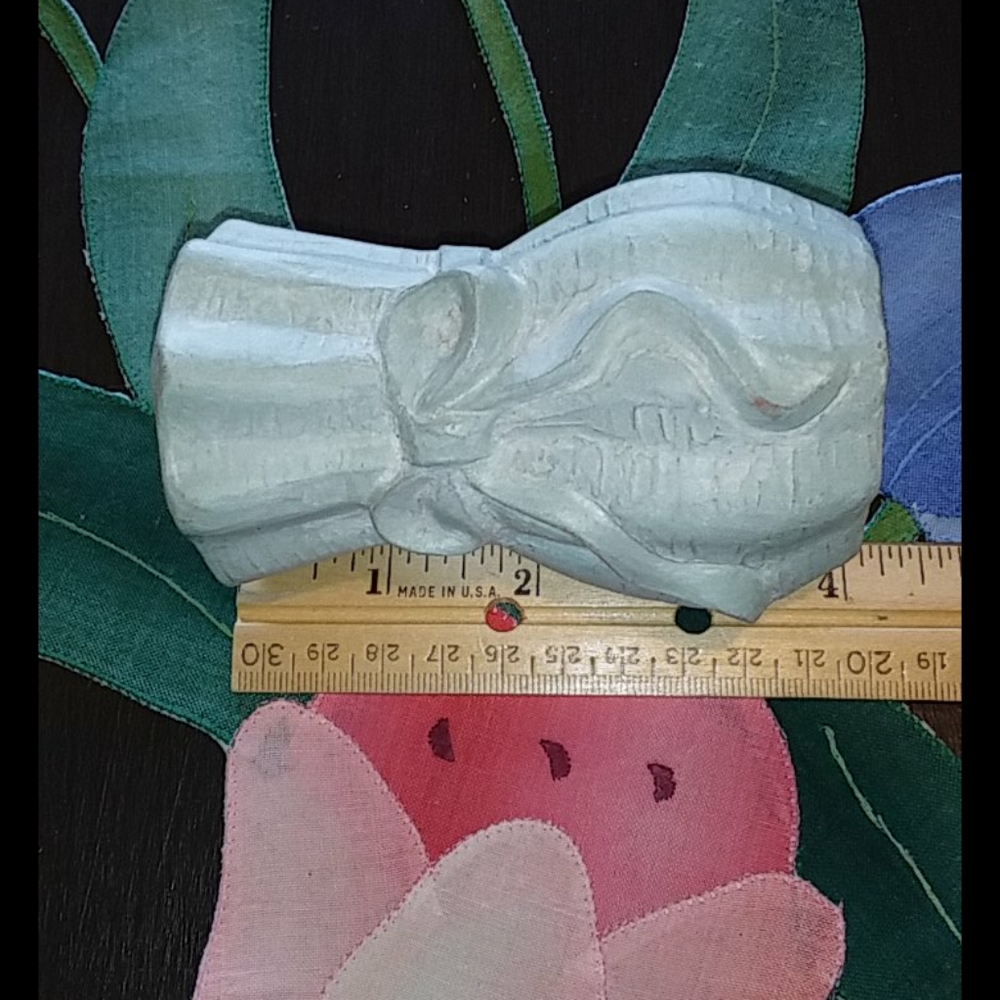 Isabel Bloom 2003 Ribbon Vase - Picture 6 of 7